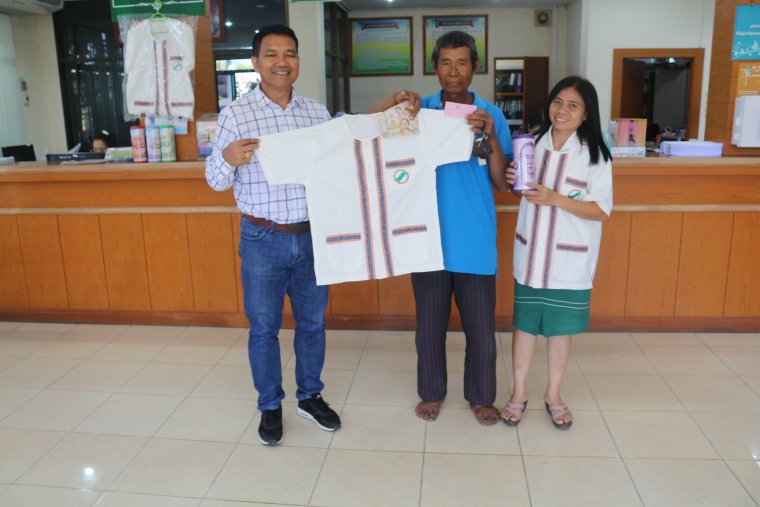 โครงการออมวันละนิดเพื่อชีวิตที่มั่นคง